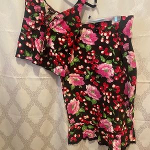 Switchblade Stiletto pencil skirt and top